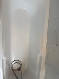 Bain avec des cheveux