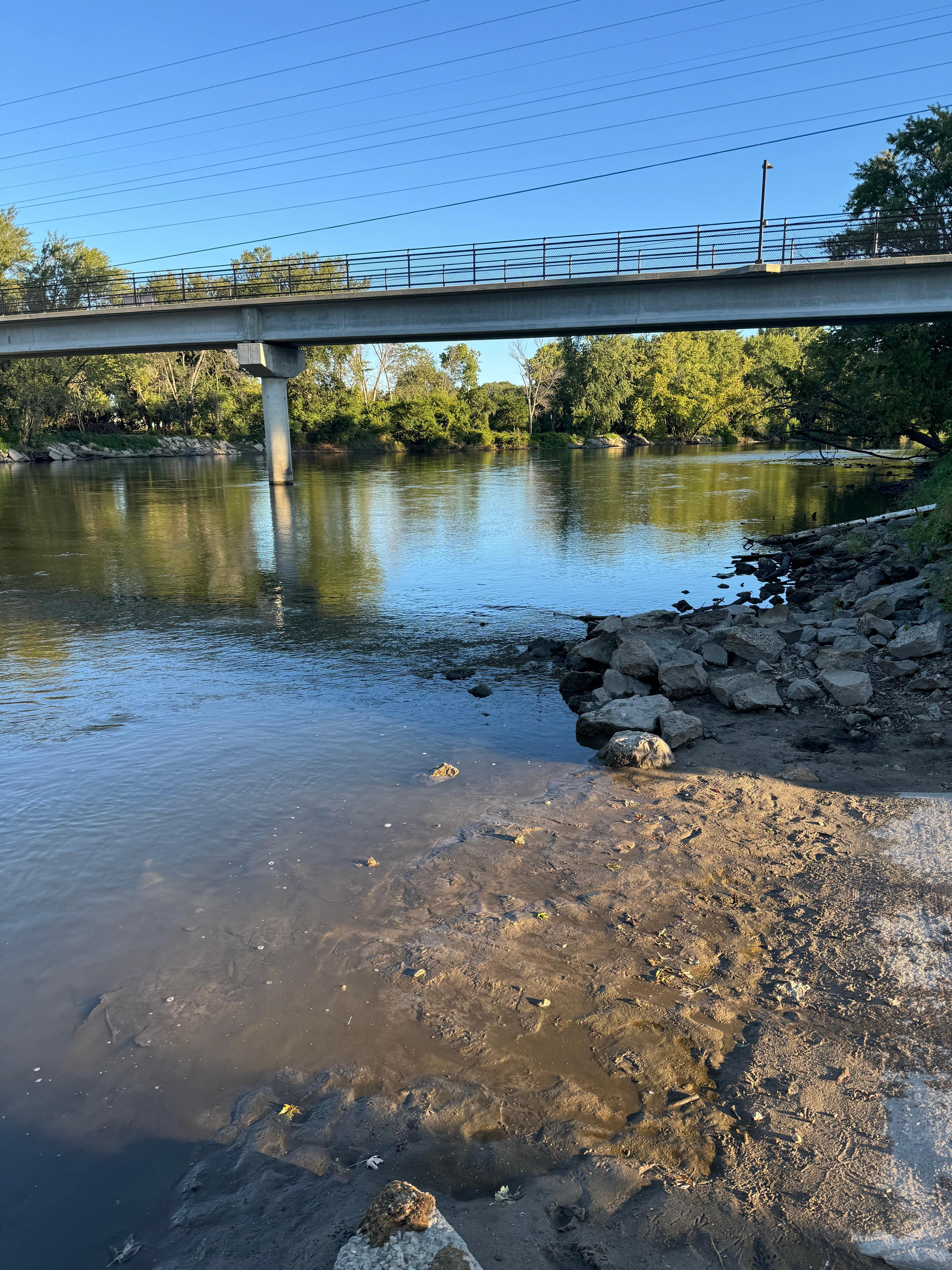 Iowa River walk 15 mins from hotel