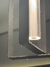 Place was nicely cleaned except for the amount of dust on living room fan and light fixtures in kitchen