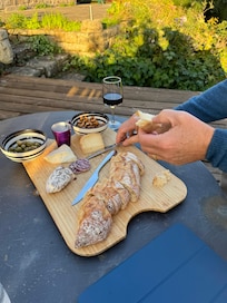 Peaceful place for apératif