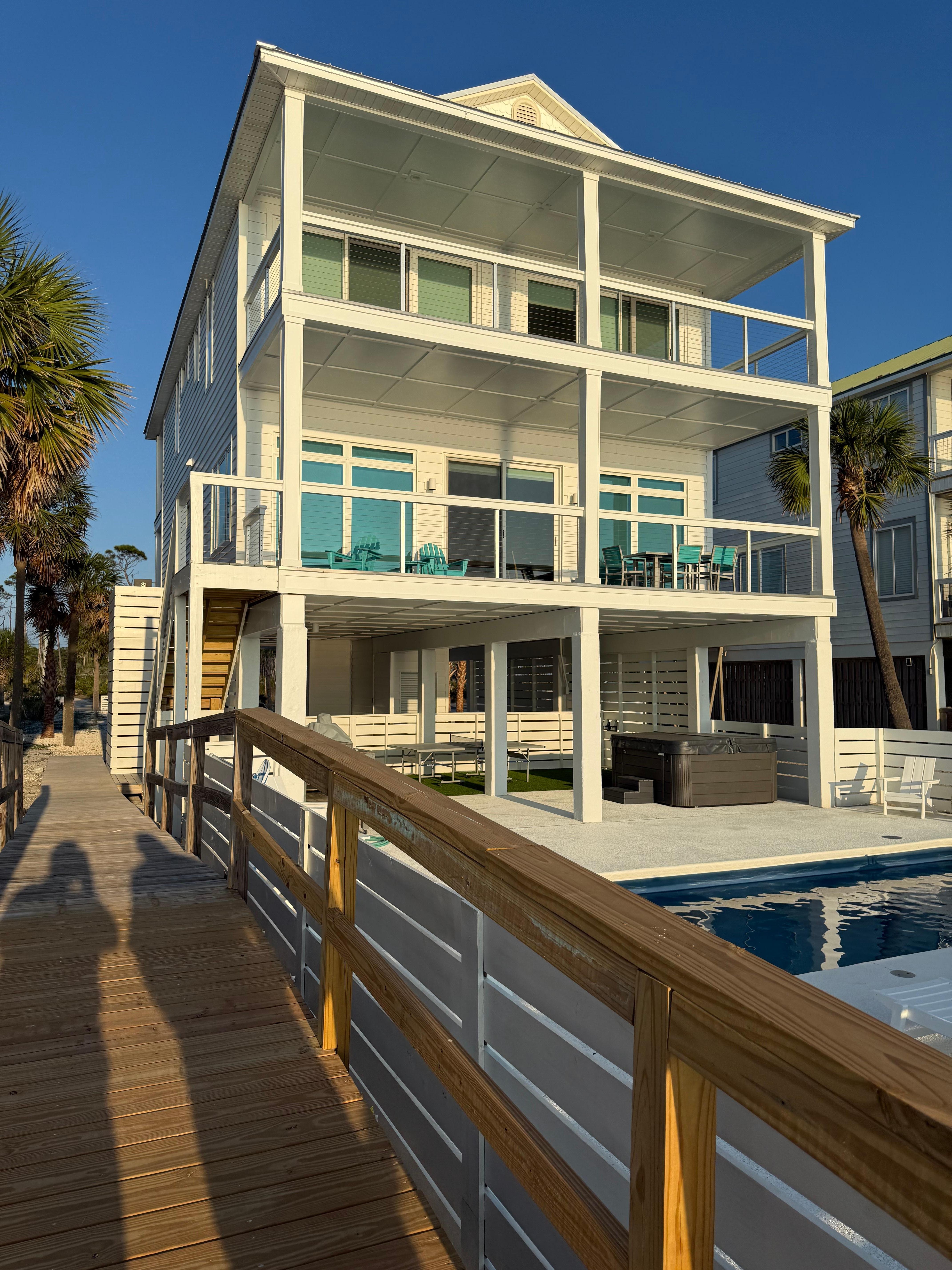 Gorgeous home right on the water. 