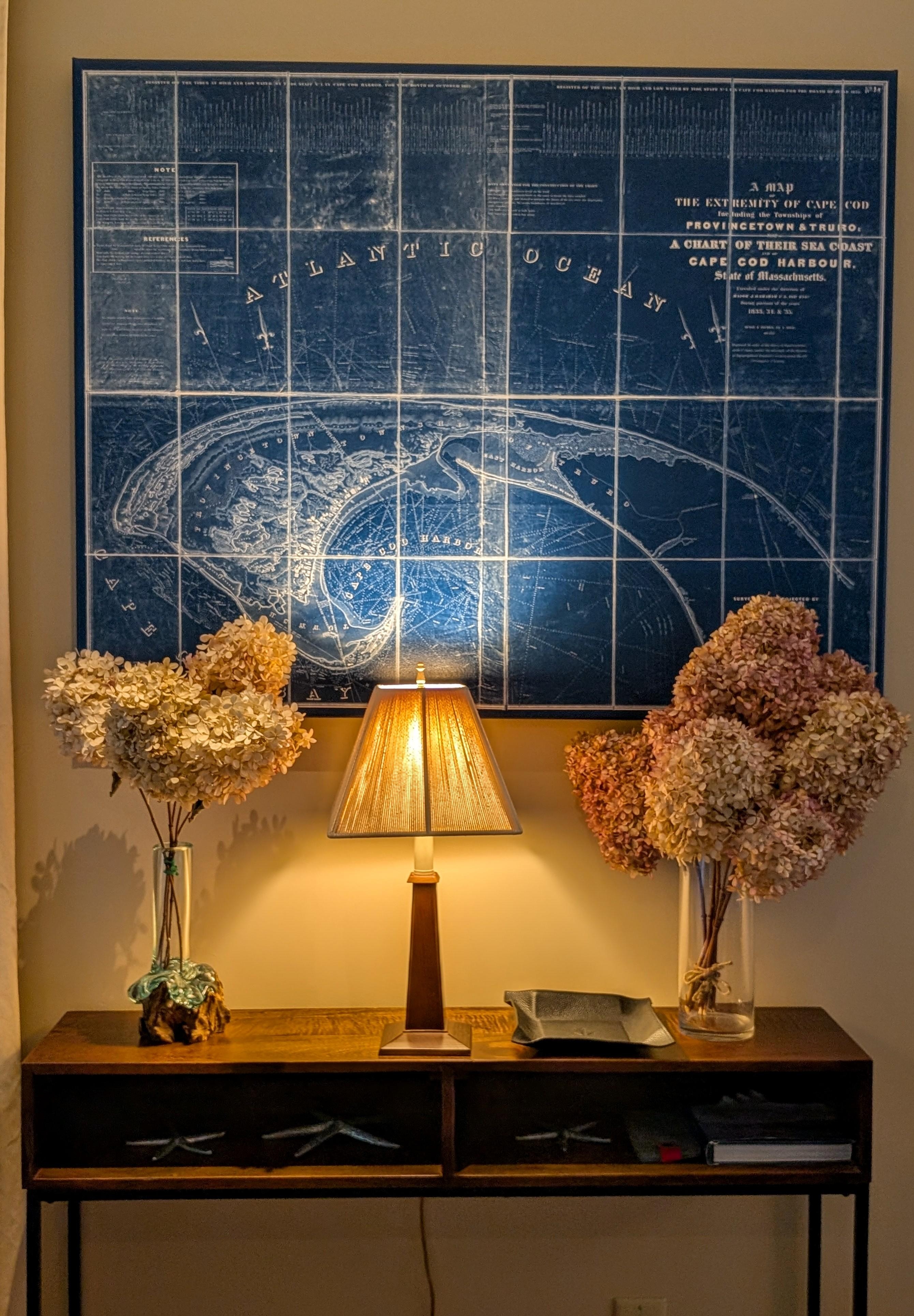 Love the decor and lighting!