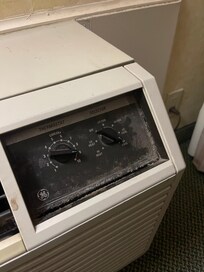 Filthy controls for air conditioning and heating system. Did not function well for cooling.