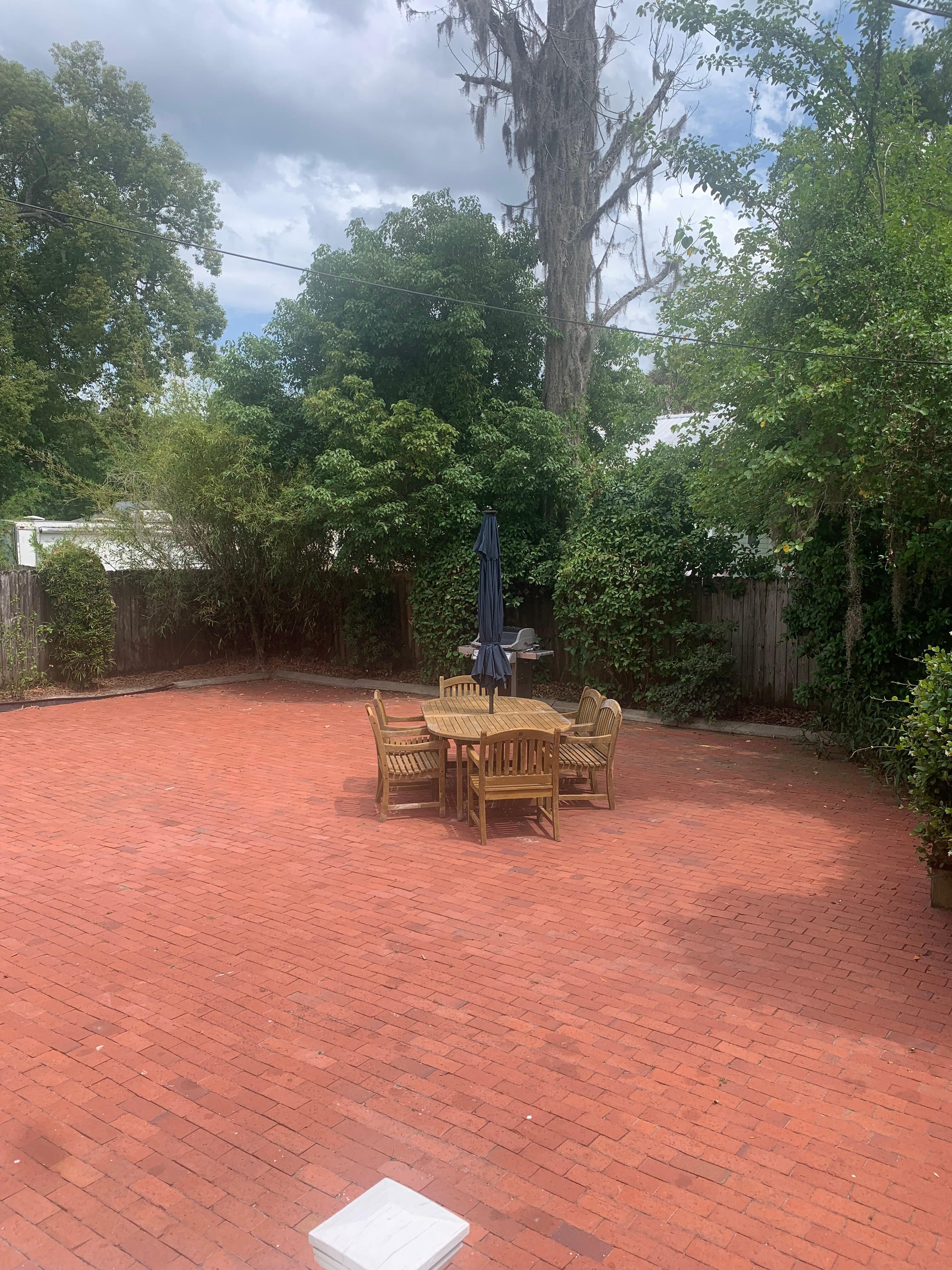 Great patio to enjoy breakfast. 