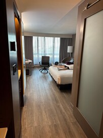 Large clean room