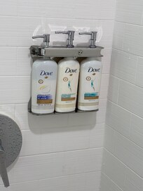 Dove toiletries. Not pictured body lotion and moisturizing hand wash. Great quality and easy scents.