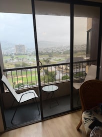 Sliding door stuck open