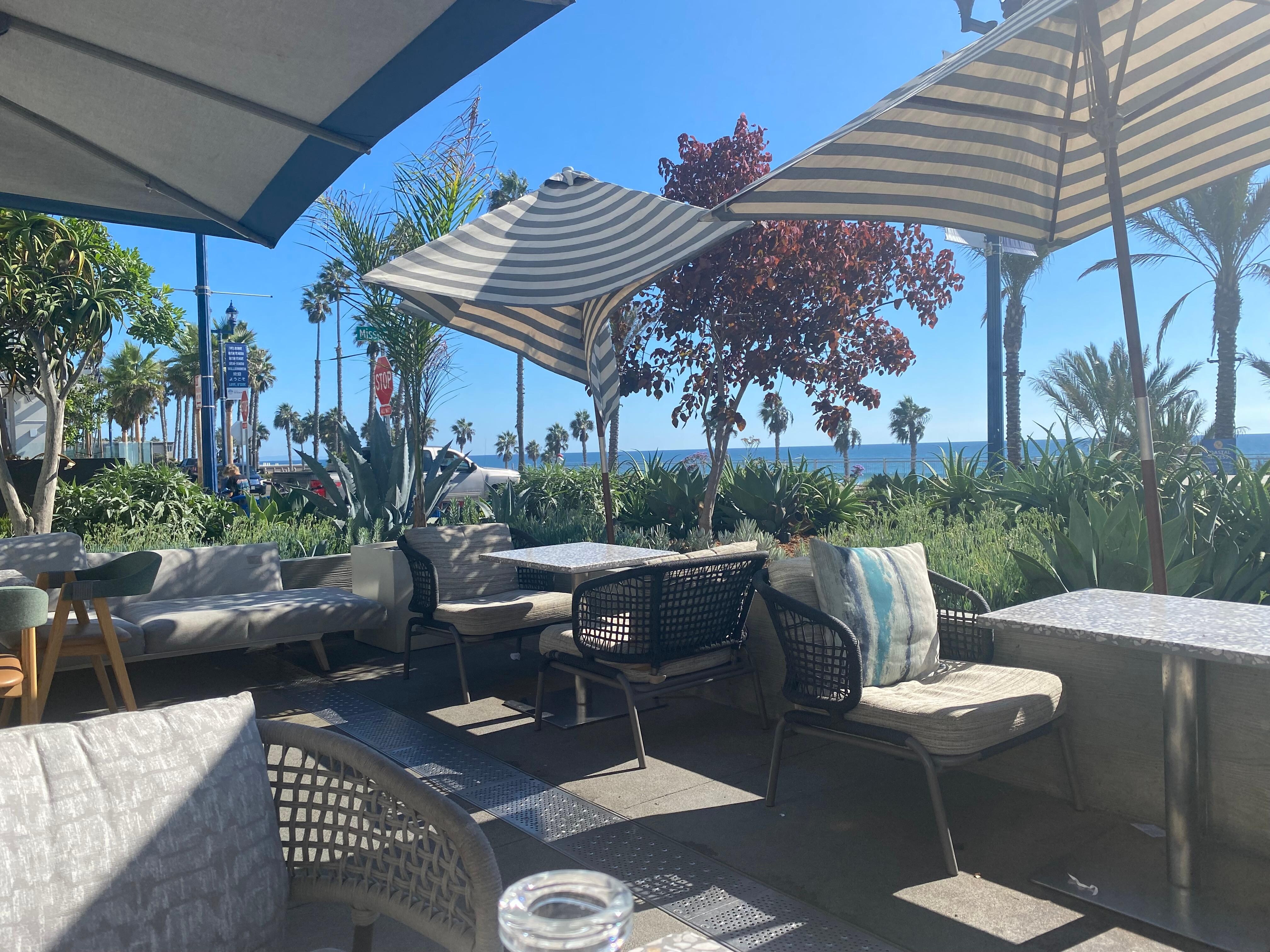 High/Low Cafe at Mission Pacific Hotel