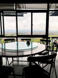 ホテルのレストラン