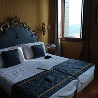 vores hyggelige værelse med udsigt :-)