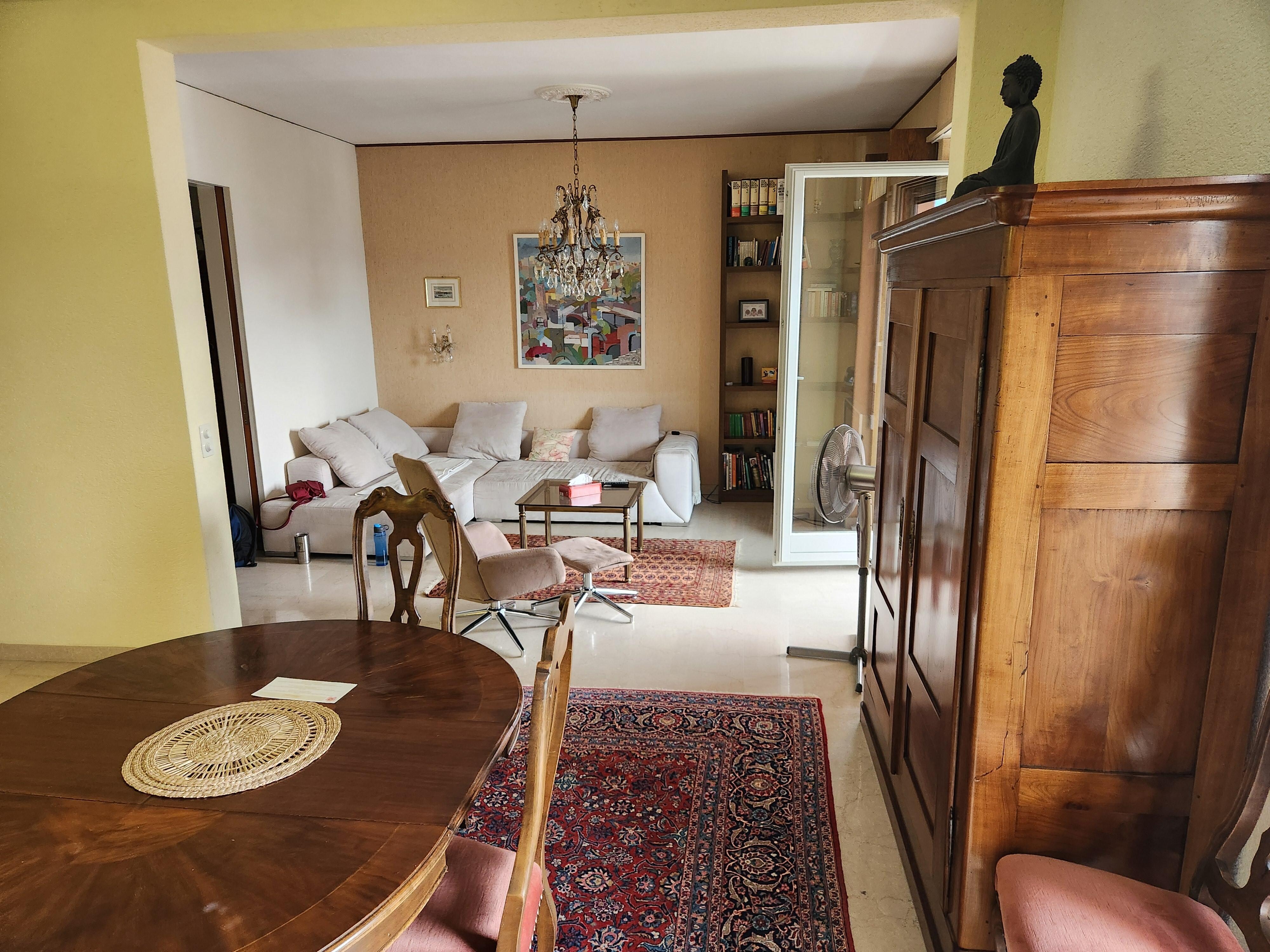 Spacious living area