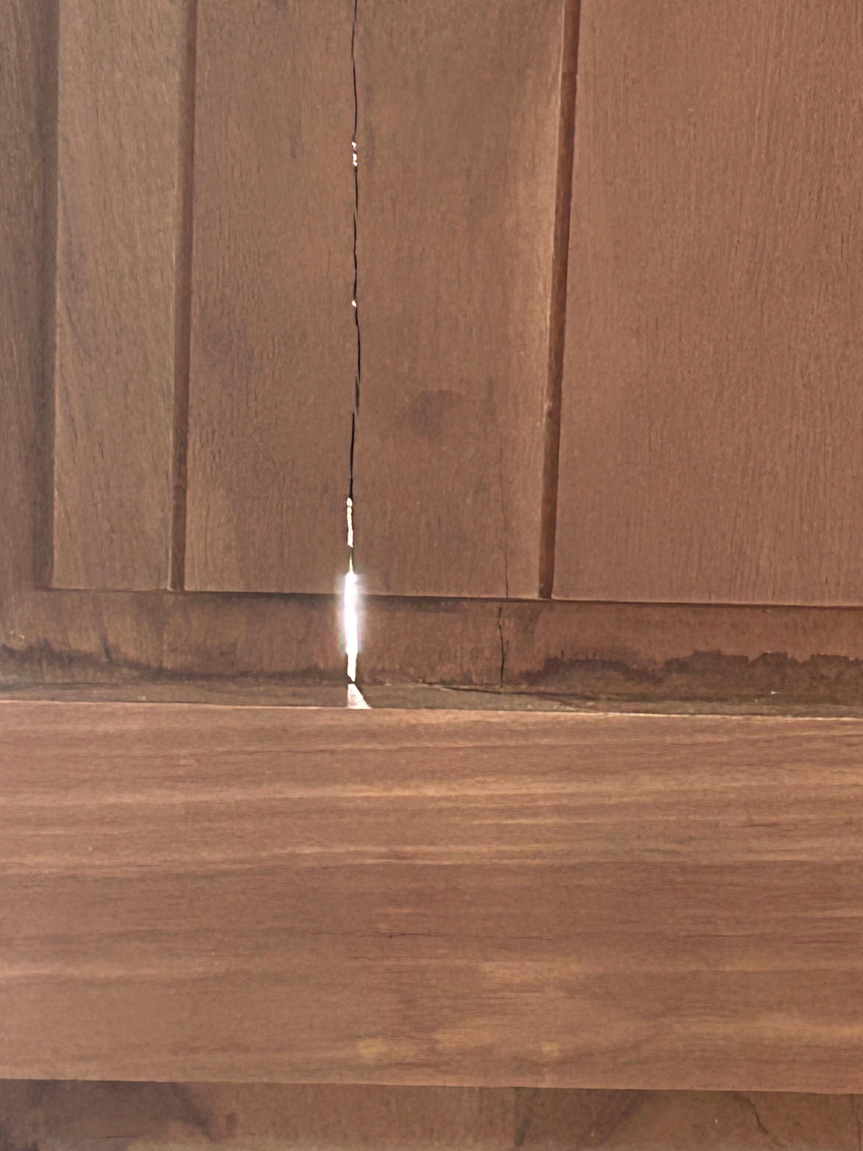 Hole in the front sooe