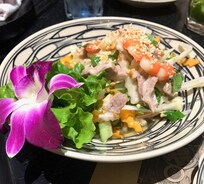There are a good restaurant at 8th floor.