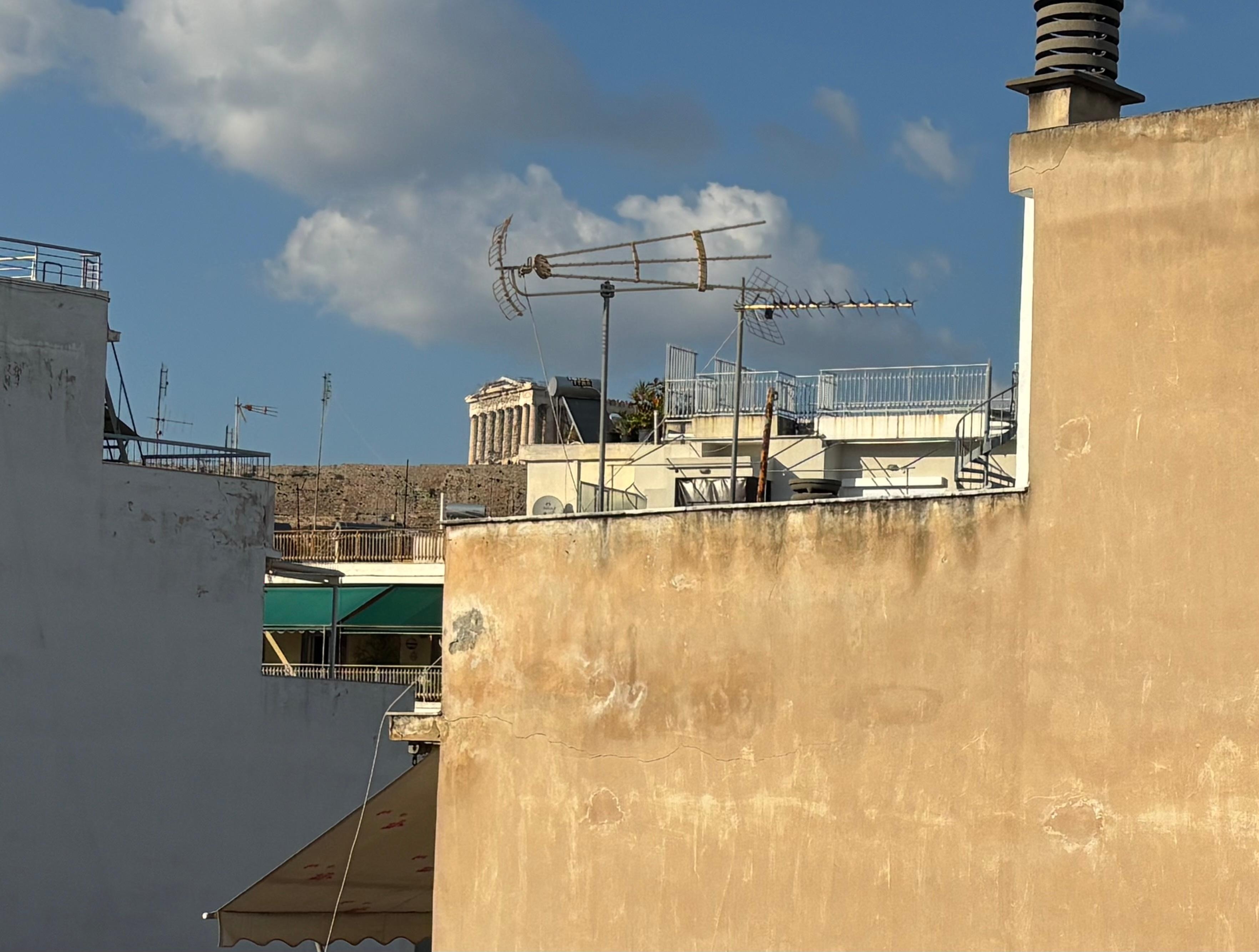 Peak-a-boo view of the Parthenon 