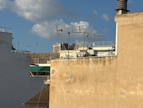 Peak-a-boo view of the Parthenon