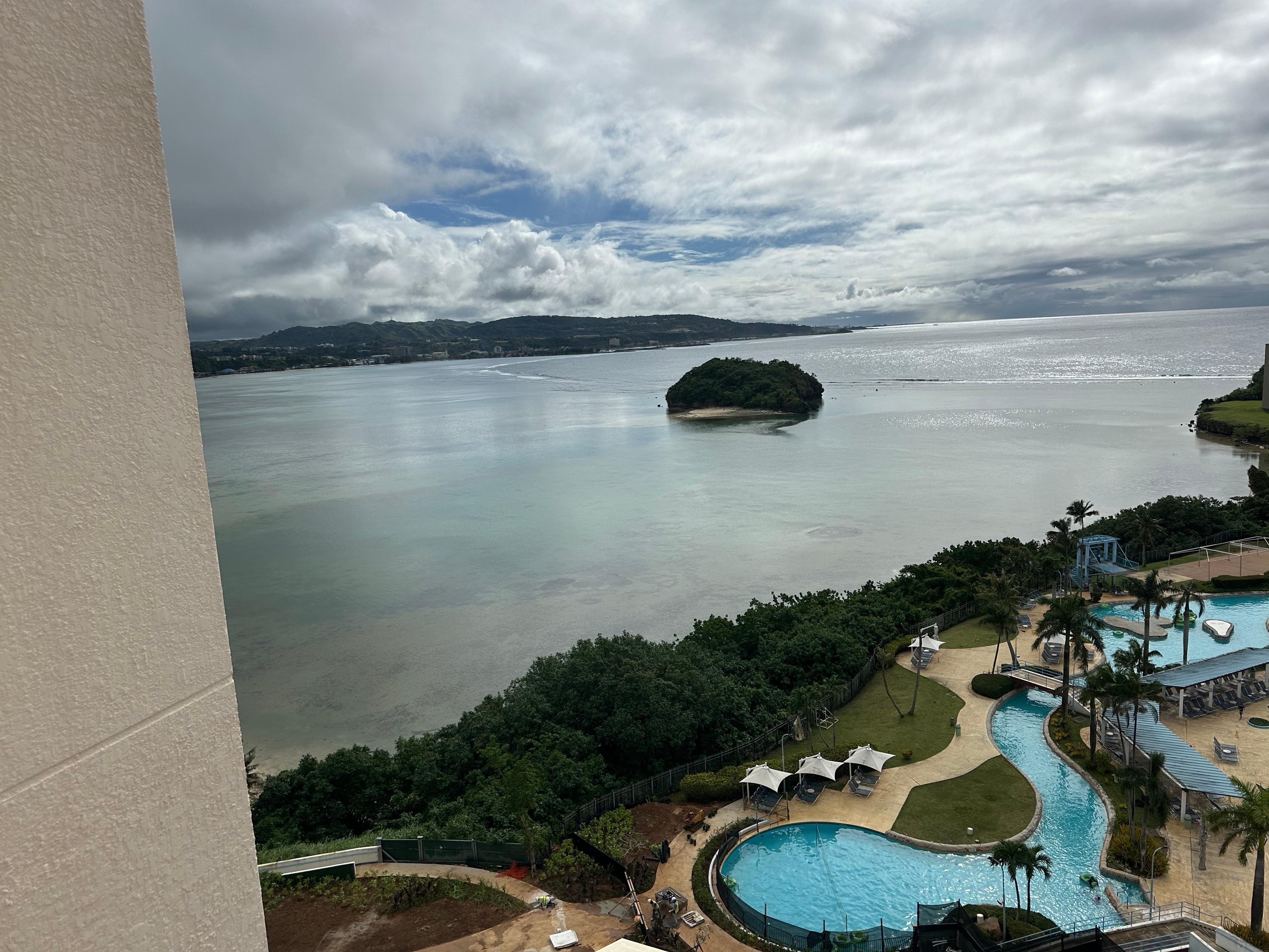 ホテルから歩いて行ける島
子供たちとちょっとした冒険が楽しめる