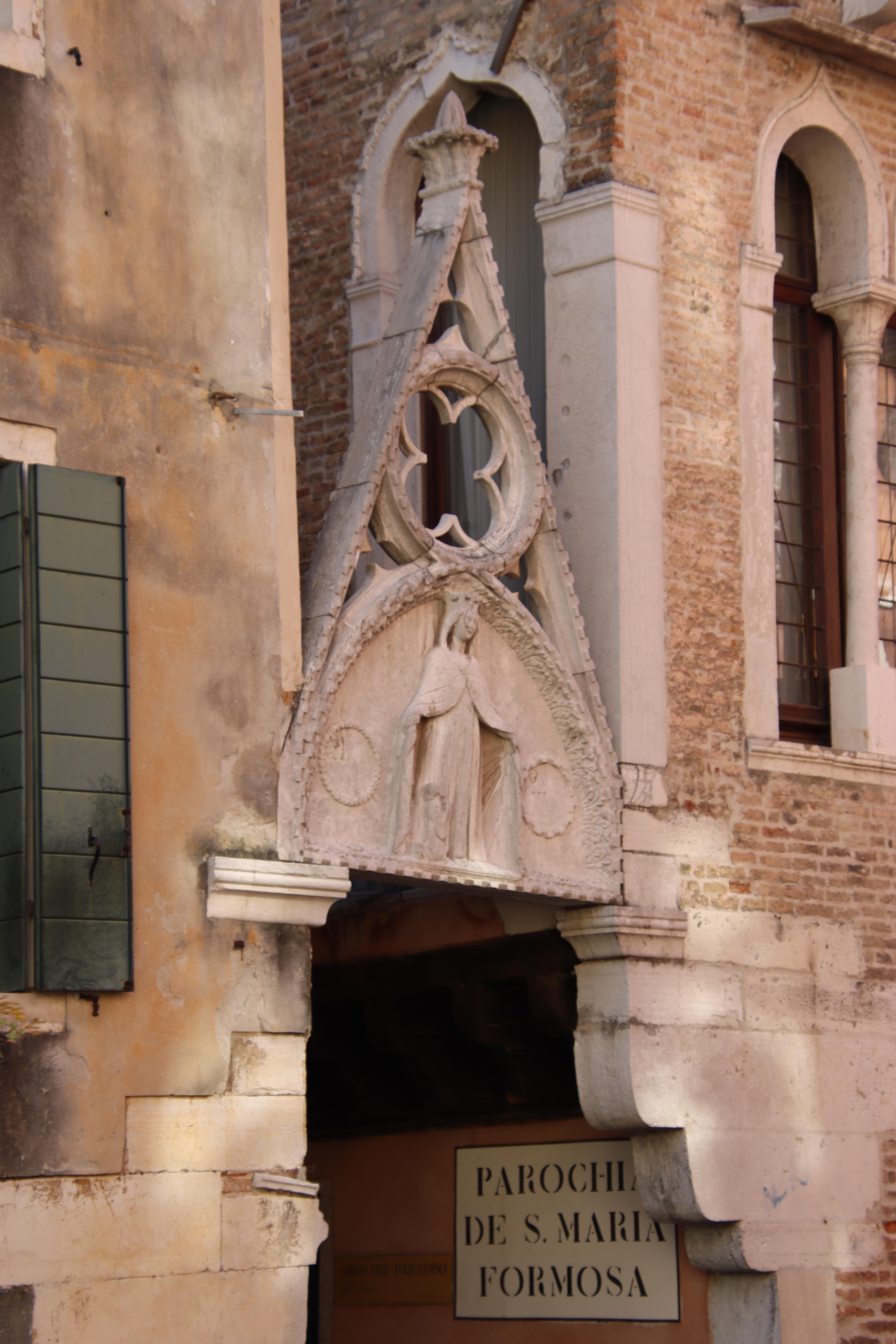 Arco dei Paradiso 