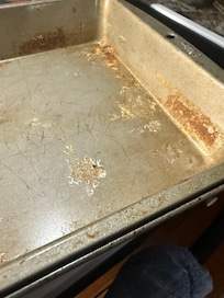 Pan full of rust, not safe to cook in