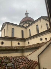 The nearby church Spirito Santo is a great landmark