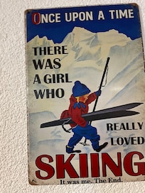 Lodge area art