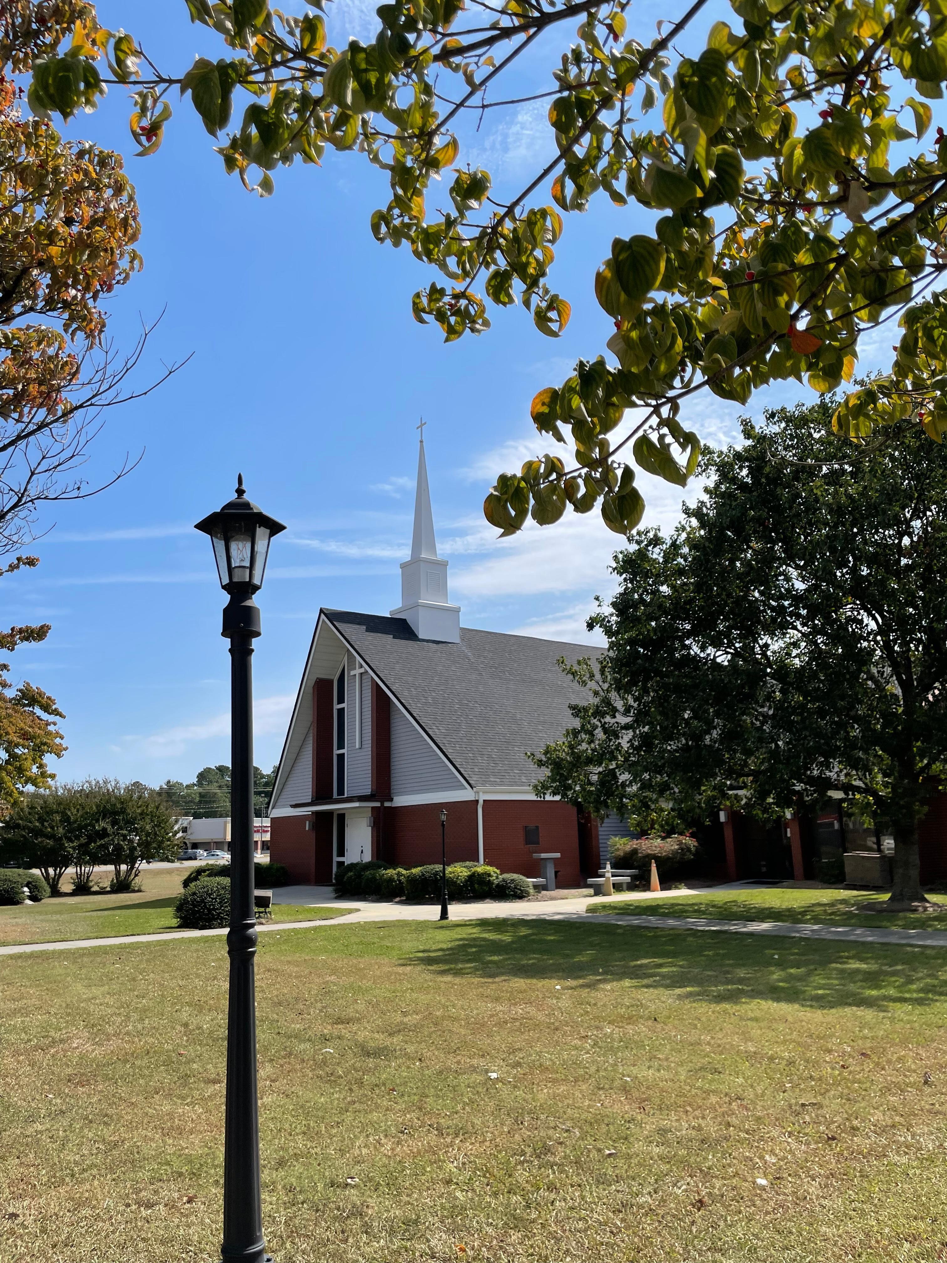 Grace United Methodist, Smith St, Clinton, Sunday morning