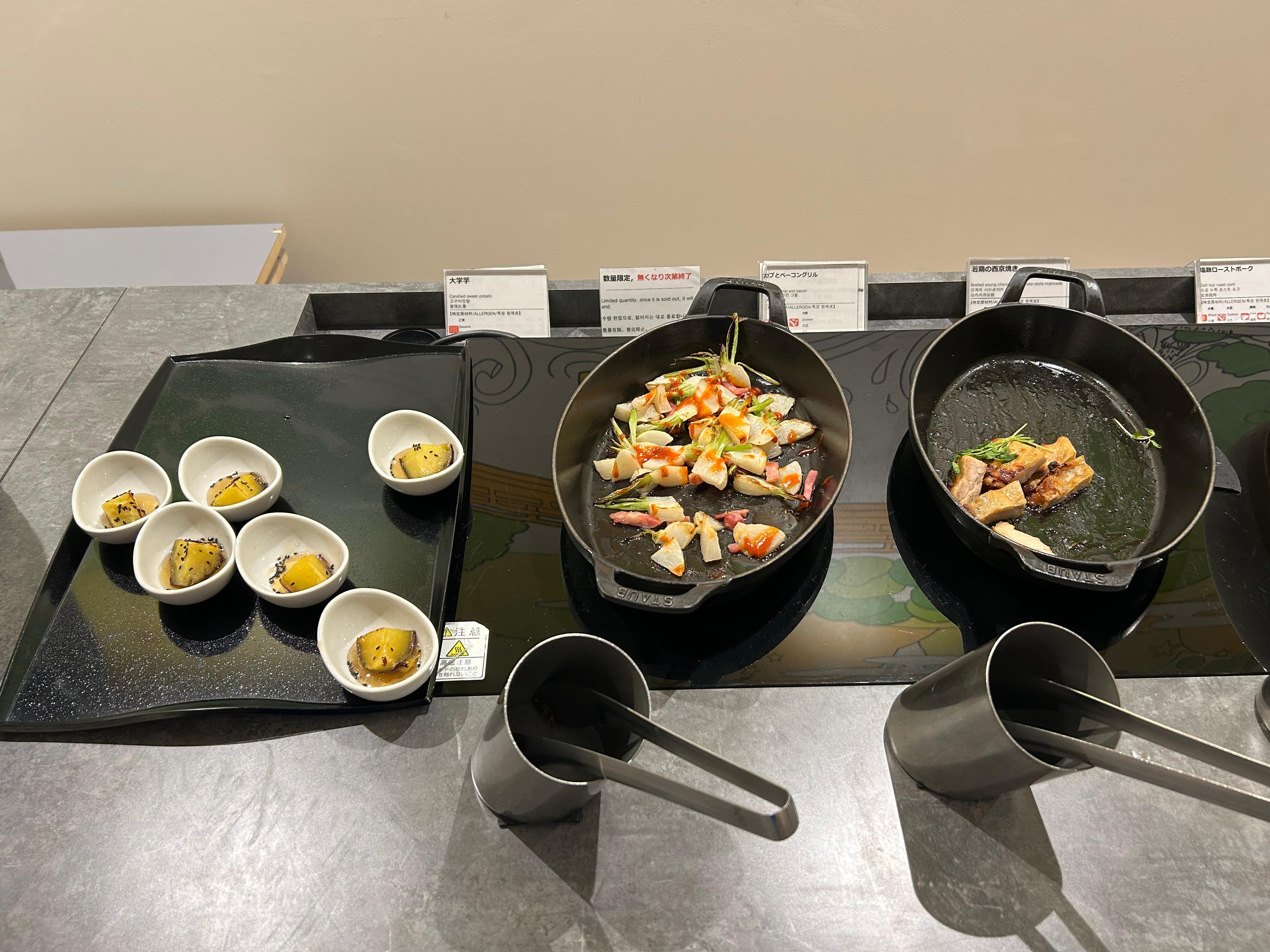 朝食ビュッフェ