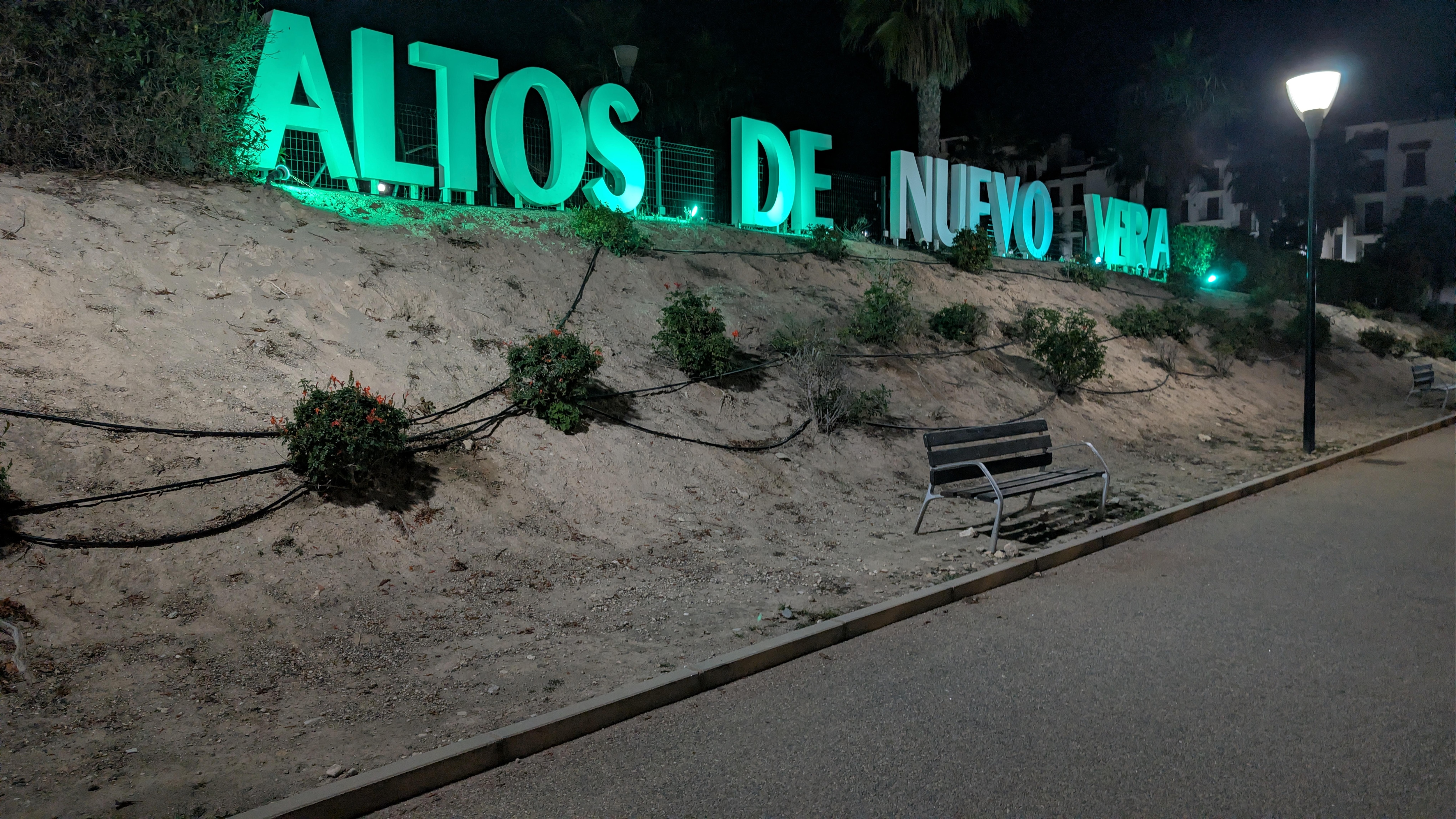 Urb' Sign at night