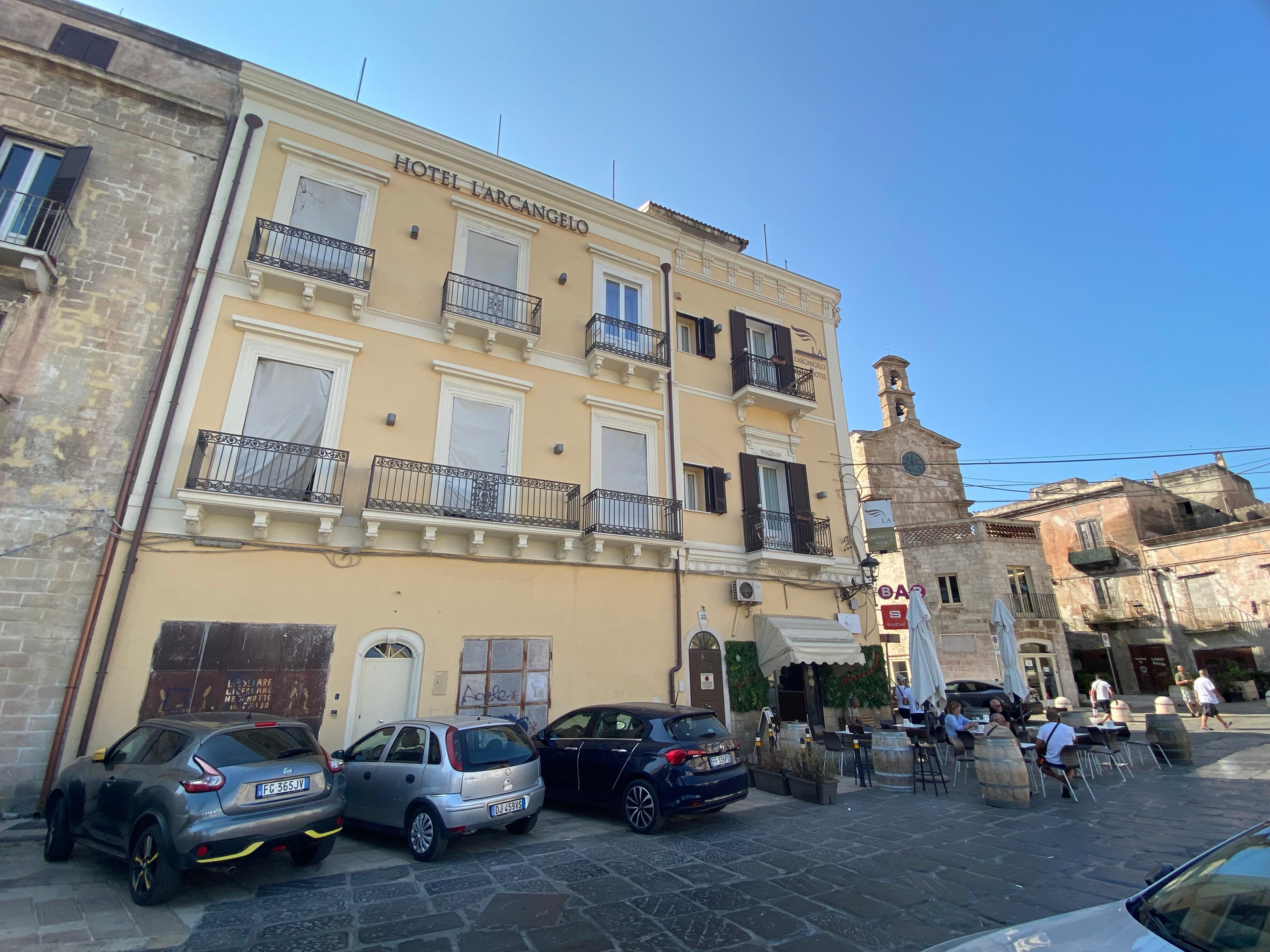 Hotel