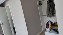 Kleines sauberes Badezimmer