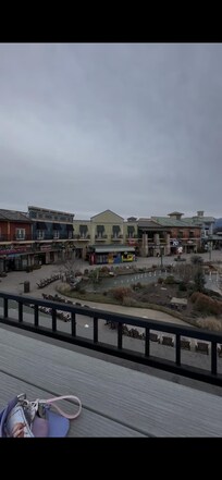 Center of Island; Fountain