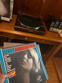 Otis Blue! Are you kidding me. Great sound from this little system.