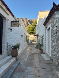 Hotel Phaedra