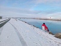 Snow up the canal