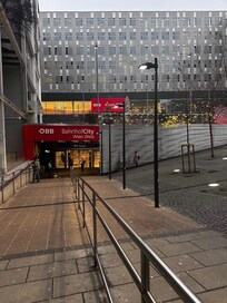 perto da estação trem