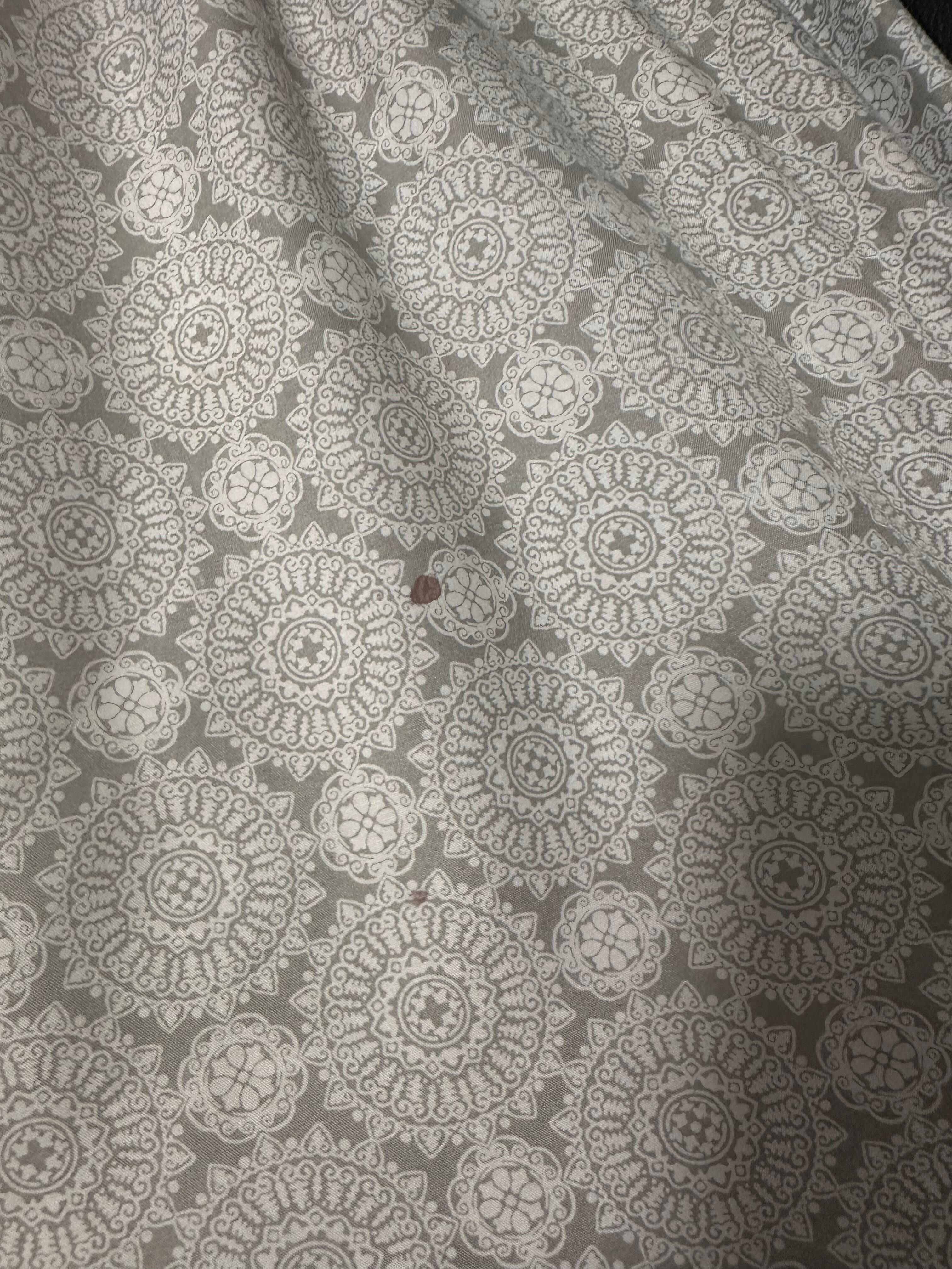 Sheets had stains on them
