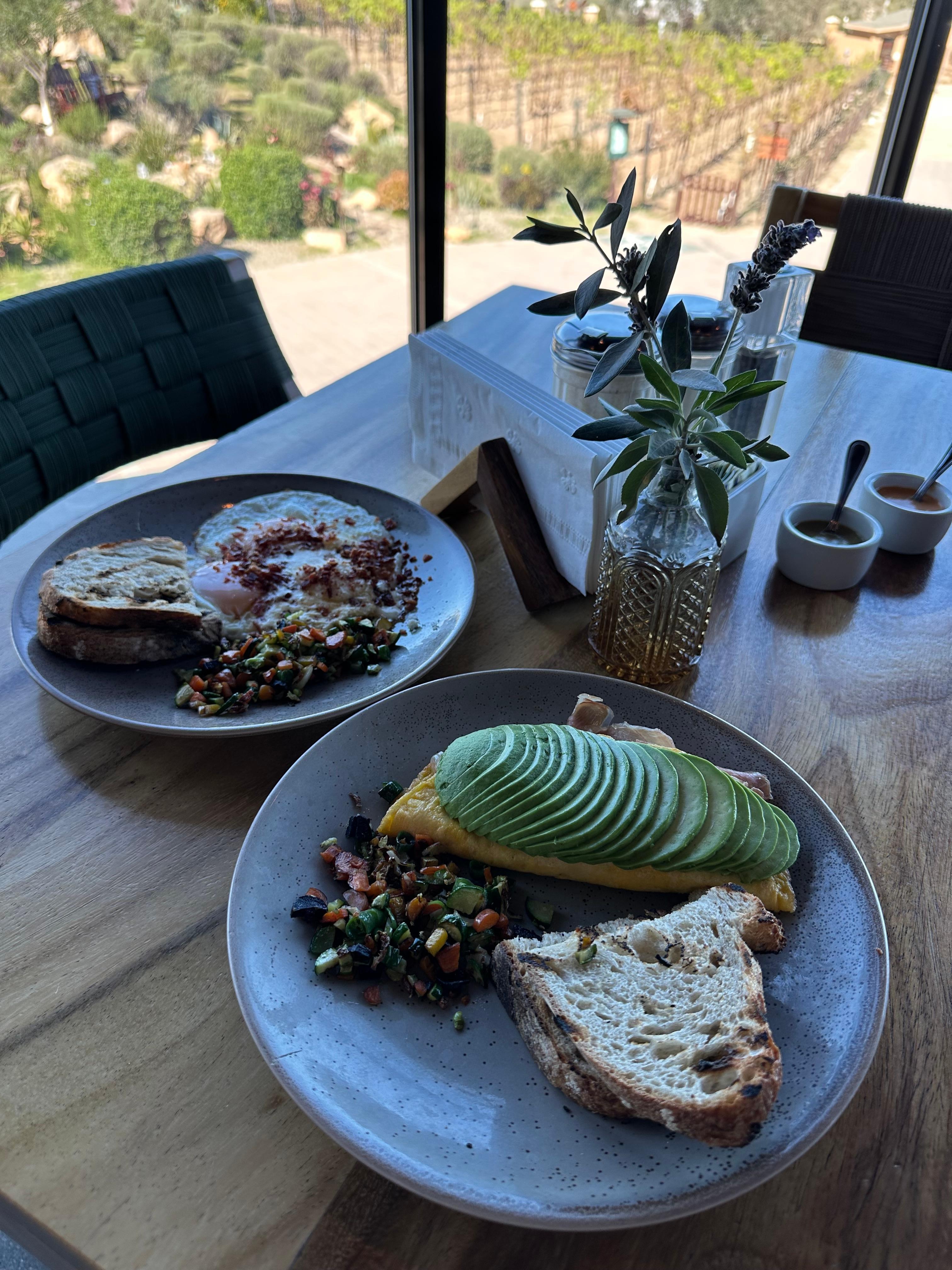 Breakfast at Salvia Blanca