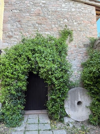 This is the charming entrance to the garden rooms.