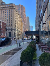 Indgang set fra nord