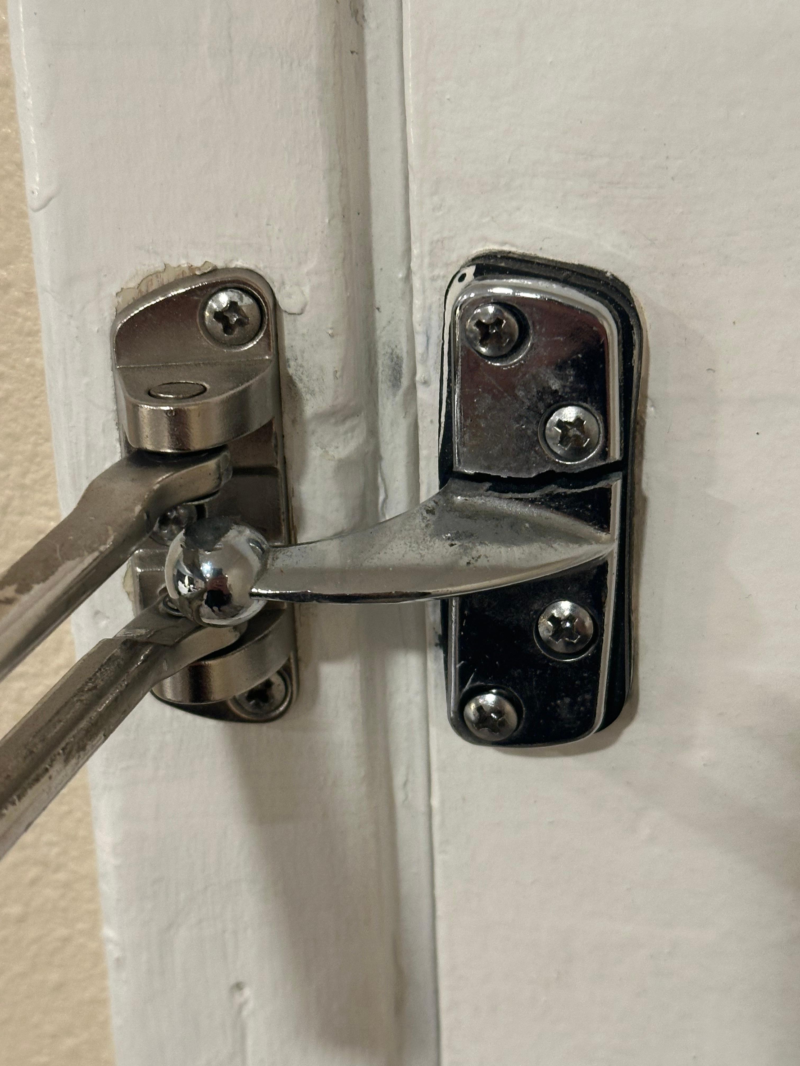 Broken security lock!