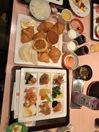 朝食バイキング