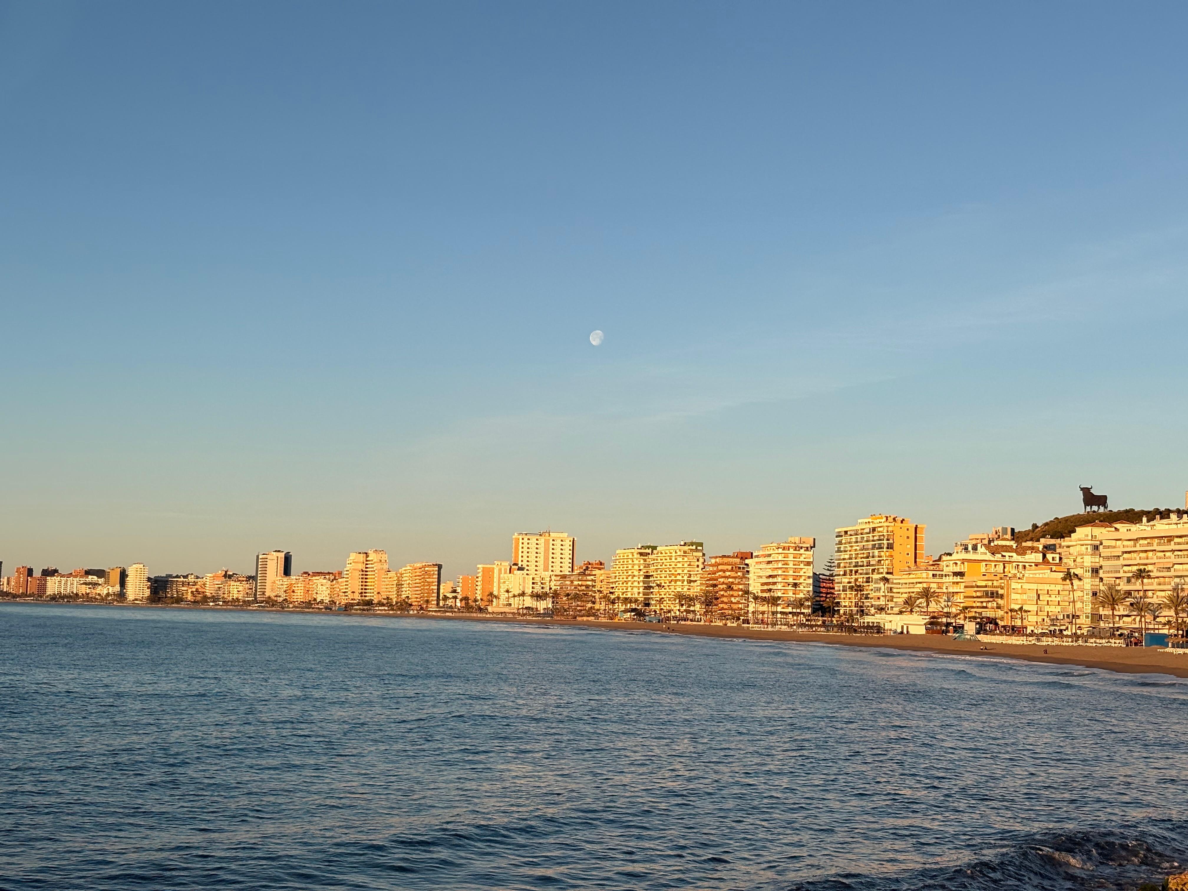 När staden börjar lysa upp🥰