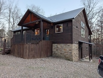 Beautiful outside space - some in our group went hiking and on runs in area.