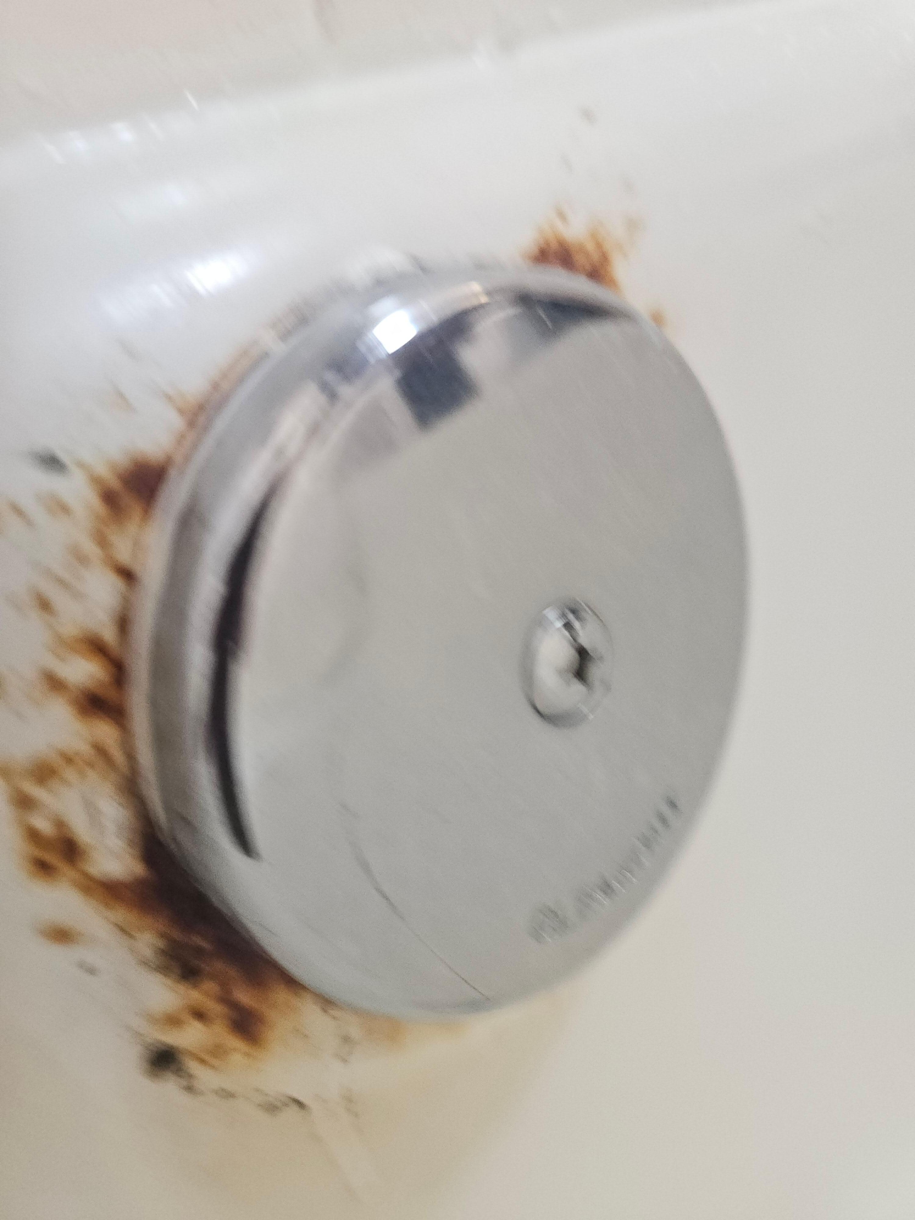 Rust in tub