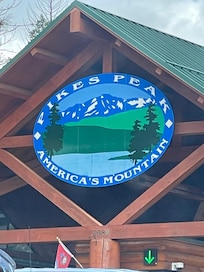 Pikes peak
