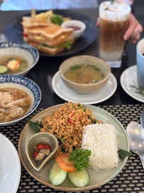 첫 날 조식