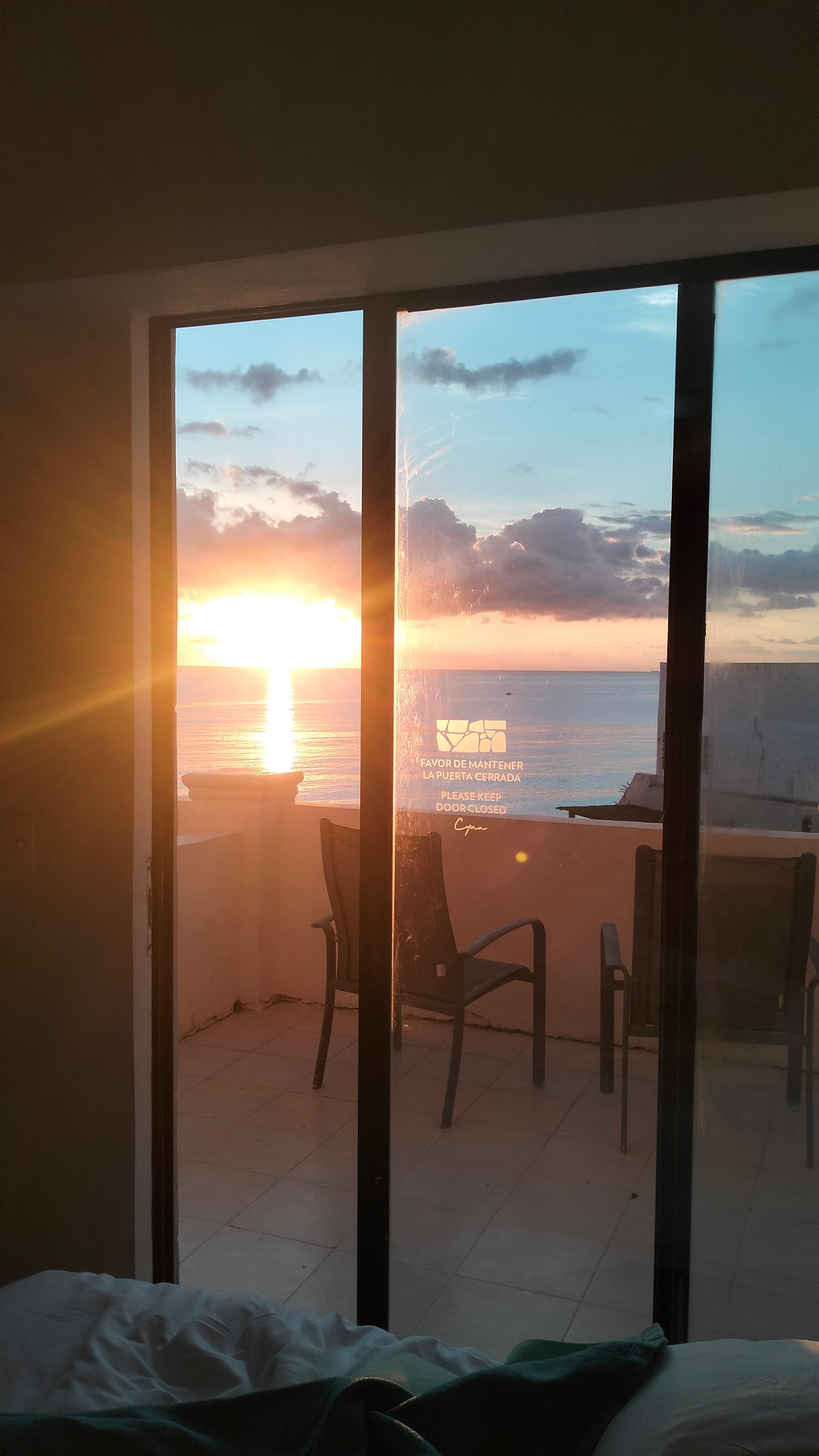 Un amanecer espectacular desde la habitación 