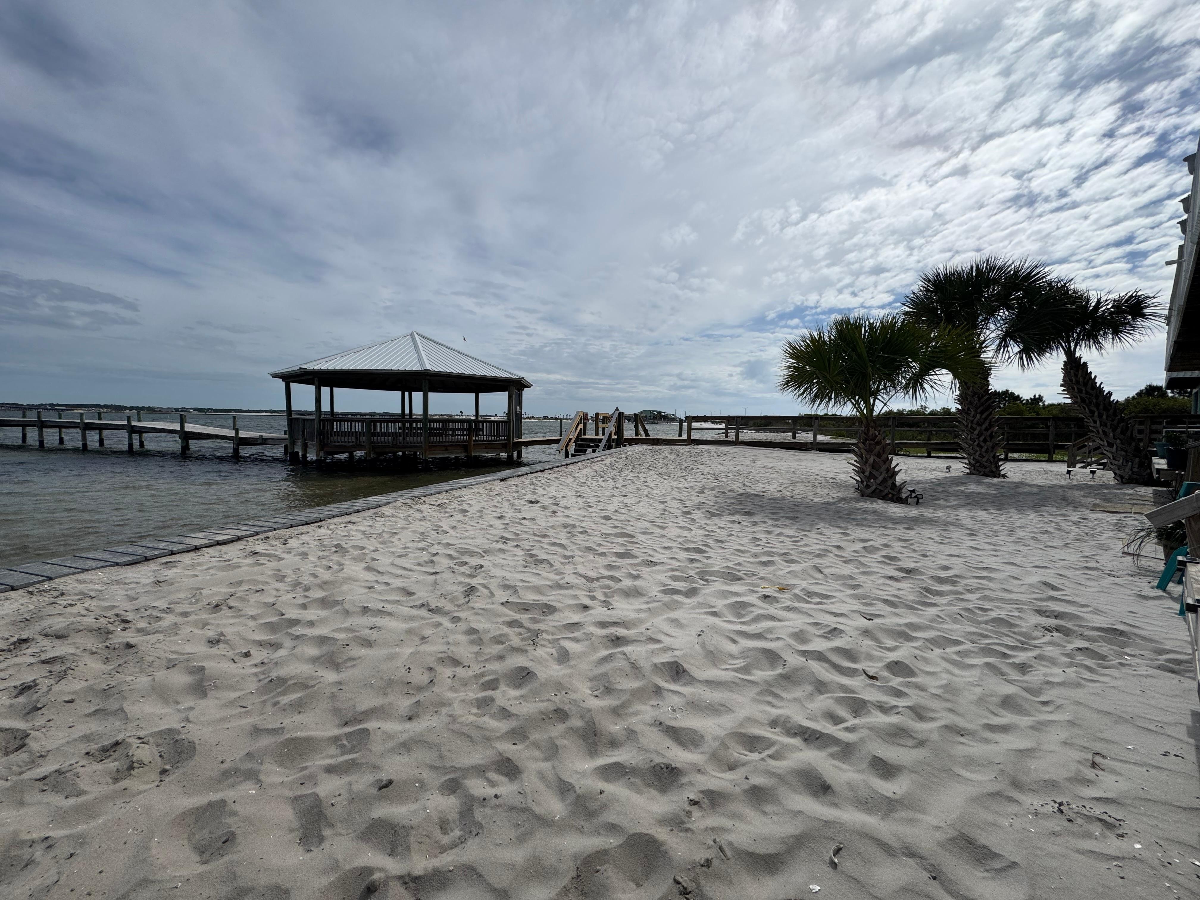 Views for days off the porch! 
