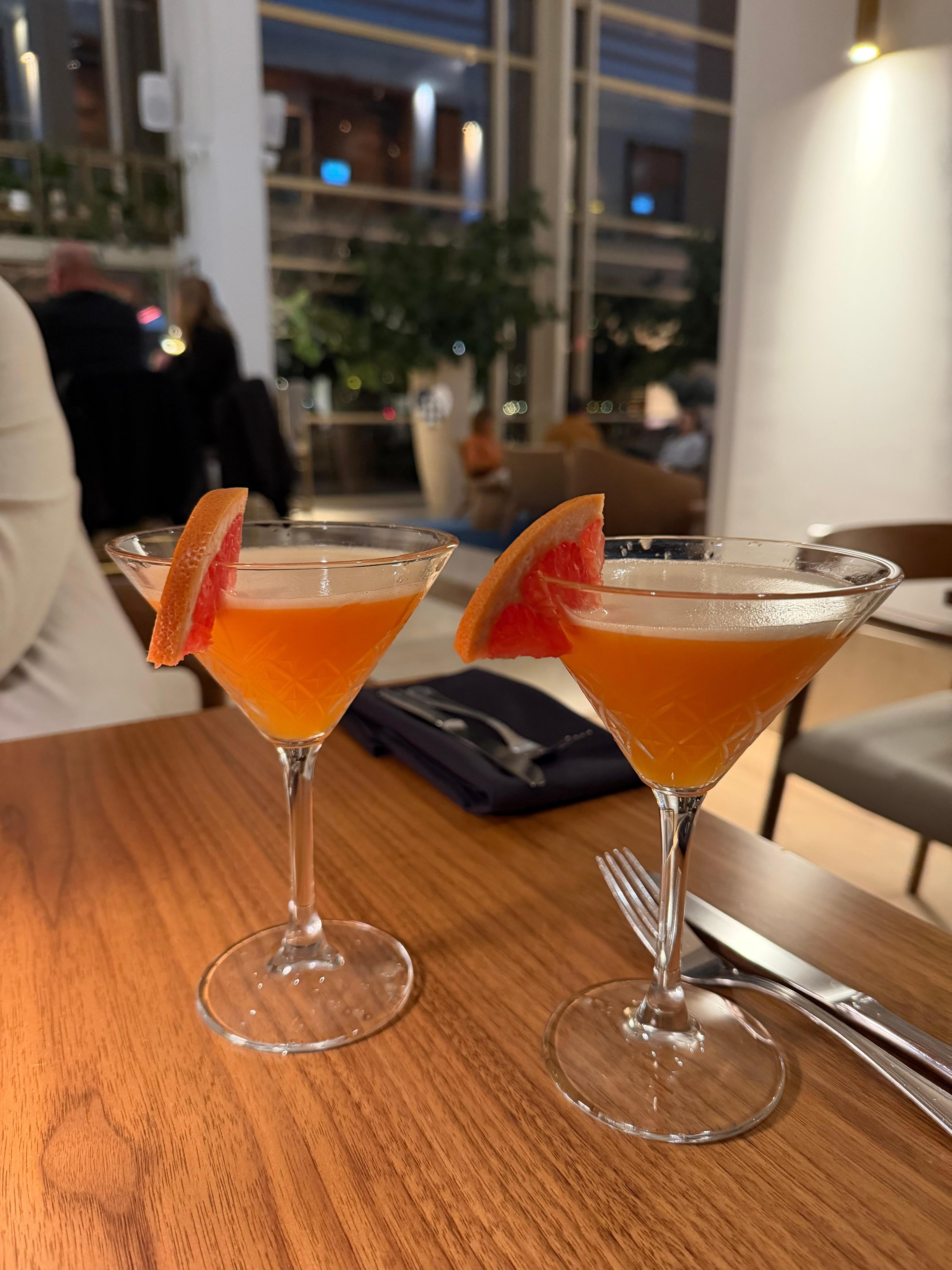 Excellent Cocktails at the lobby bar. 