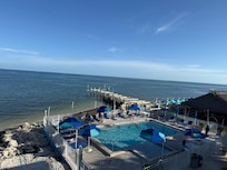 Vu depuis le couloir pour accéder aux chambres