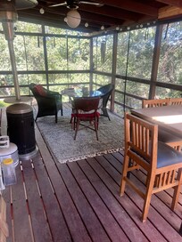 Upper screened porch/